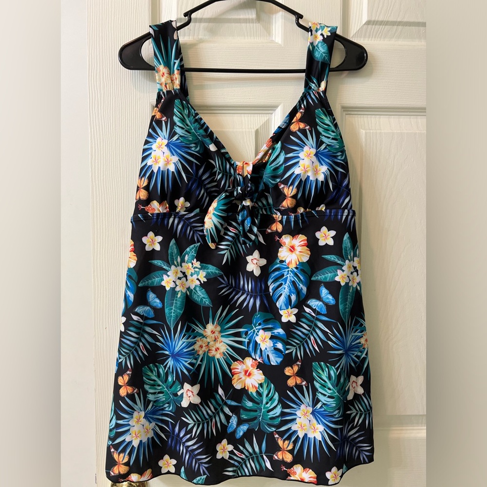 Danify Swimsuit with Boyshorts, Plus Size